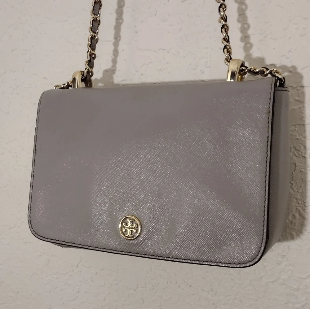 Tory Burch Robinson Saffiano Leather Grey Convertible Chain Crossbody Bag
